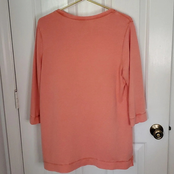 Chico's Weekends Oversized 3/4 Sleeve Top. Soft with front pockets Chicos Size 2 - Picture 4 of 9